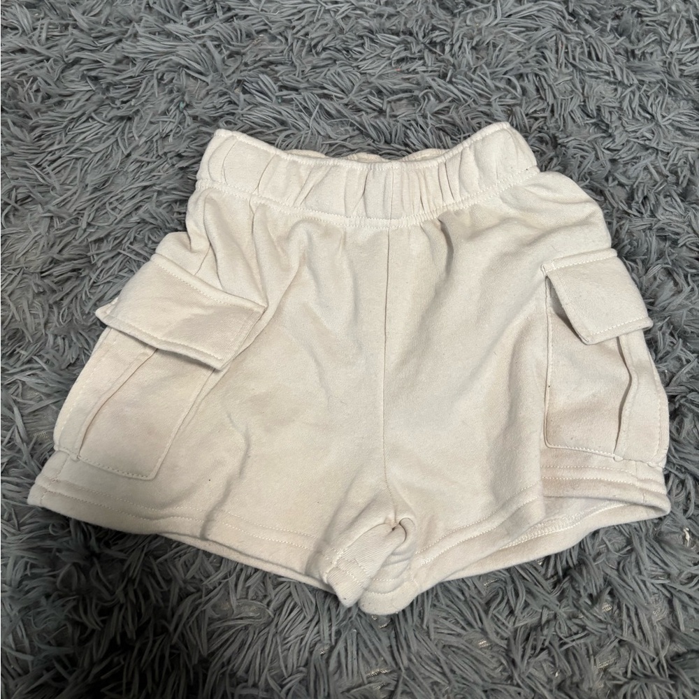 Women's Cream Cargo Shorts